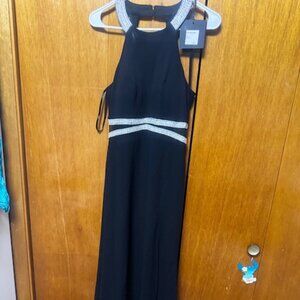 NWT Mac Duggal evening gown
